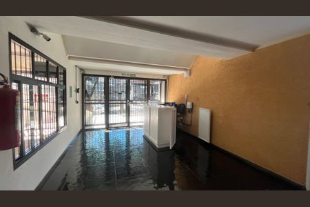 Apartamento para alugar com 107m², 2 quartos e 1 vaga