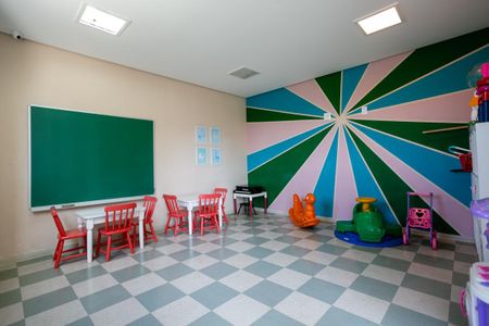 Apartamento para alugar com 45m², 2 quartos e 1 vagaÁrea comum - Brinquedoteca