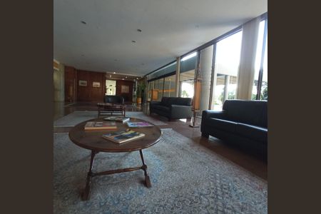 Apartamento à venda com 69m², 1 quarto e 1 vagaHall social