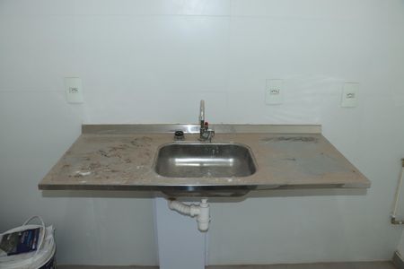 Sala/Cozinha de apartamento para alugar com 2 quartos, 48m² em Jardim de Lourdes, Embu das Artes
