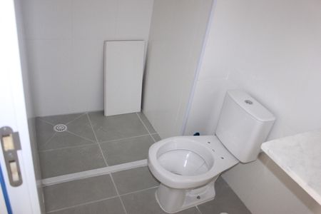 Apartamento à venda com 77m², 2 quartos e 1 vagaBanheiro da Suíte