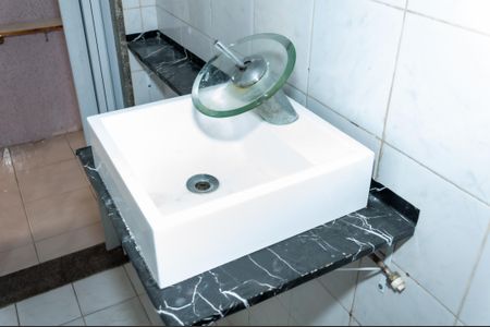 Casa à venda com 42m², 1 quarto e sem vagaBanheiro