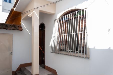 Casa à venda com 42m², 1 quarto e sem vagaFrente e lateral do imóvel 