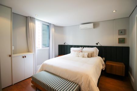 Suíte 1  de apartamento para alugar com 2 quartos, 125m² em Itaim Bibi, São Paulo