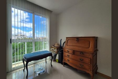 Apartamento à venda com 213m², 4 quartos e 3 vagas Apartamento à venda com 213m², 4 quartos e 3 vagasSuite 1