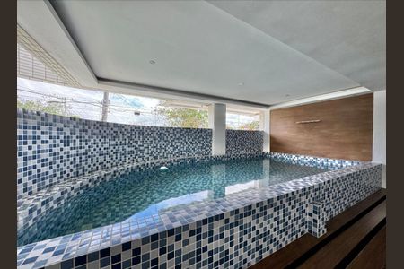 Apartamento à venda com 213m², 4 quartos e 3 vagas Apartamento à venda com 213m², 4 quartos e 3 vagasÁrea comum