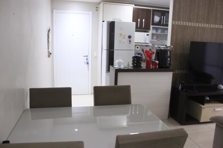 Apartamento para alugar com 50m², 2 quartos e 1 vagaSalaa