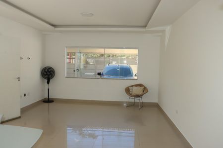 Casa para alugar com 3 quartos, 120m² em Chácara Canta Galo, Cotia