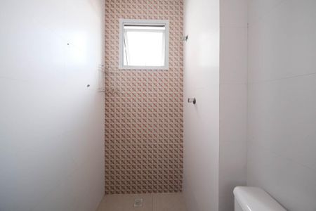 Apartamento para alugar com 38m², 2 quartos e sem vagaBanheiro