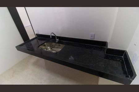 Apartamento à venda com 70m², 2 quartos e sem vaga