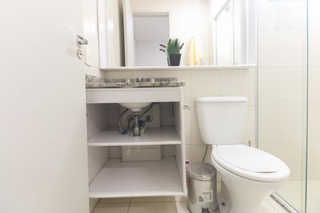 Studio para alugar com 30m², 1 quarto e 1 vaga Studio para alugar com 30m², 1 quarto e 1 vagaBanheiro