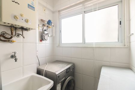 Studio para alugar com 30m², 1 quarto e 1 vaga Studio para alugar com 30m², 1 quarto e 1 vagaÁrea de Serviço