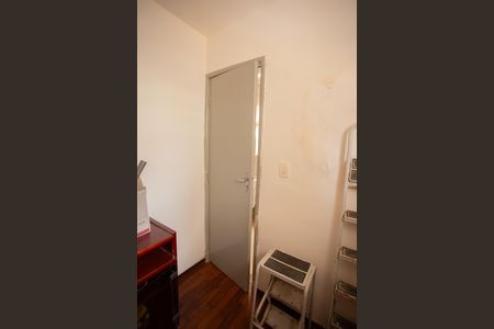 Apartamento à venda com 76m², 2 quartos e 1 vaga Apartamento à venda com 76m², 2 quartos e 1 vagaDISPENSA