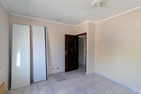 Casa para alugar com 180m², 2 quartos e 1 vaga Casa para alugar com 180m², 2 quartos e 1 vagaQuarto 1
