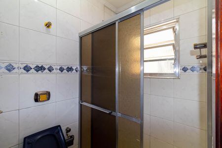 Casa para alugar com 180m², 2 quartos e 1 vaga Casa para alugar com 180m², 2 quartos e 1 vagaBanheiro da Suíte