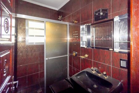 Casa para alugar com 180m², 2 quartos e 1 vaga Casa para alugar com 180m², 2 quartos e 1 vagaBanheiro Social