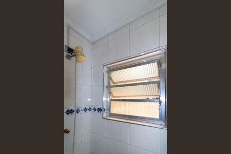 Casa para alugar com 180m², 2 quartos e 1 vaga Casa para alugar com 180m², 2 quartos e 1 vagaBanheiro da Suíte