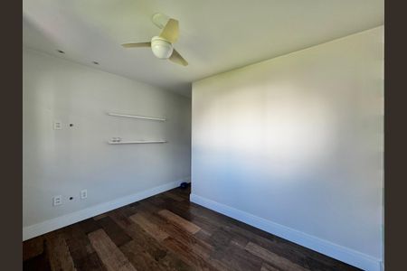 Casa de condomínio para alugar com 300m², 3 quartos e 2 vagasSuíte 2