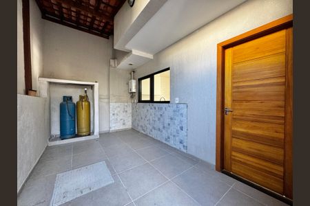 Casa de condomínio para alugar com 300m², 3 quartos e 2 vagasÁrea de Serviço