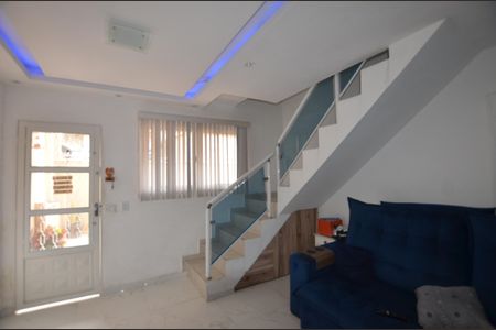 Casa para alugar com 2 quartos, 72m² em Cascadura, Rio de Janeiro