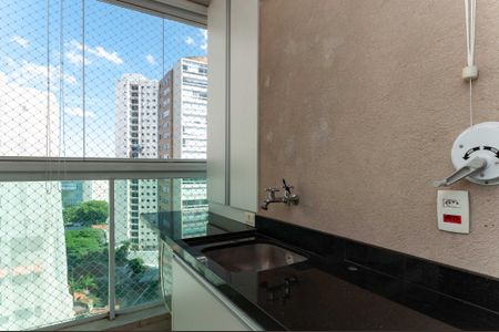 Apartamento para alugar com 34m², 1 quarto e 1 vagaÁrea de Serviço