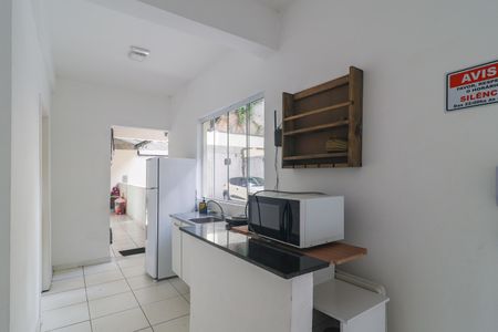 Apartamento à venda com 44m², 2 quartos e sem vagaÁrea comum - Salão de festas