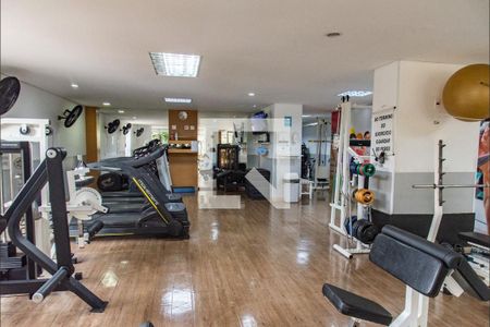 Apartamento à venda com 84m², 3 quartos e 2 vagas Apartamento à venda com 84m², 3 quartos e 2 vagasAcademia