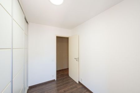Apartamento à venda com 84m², 3 quartos e 2 vagas Apartamento à venda com 84m², 3 quartos e 2 vagasQuarto 2