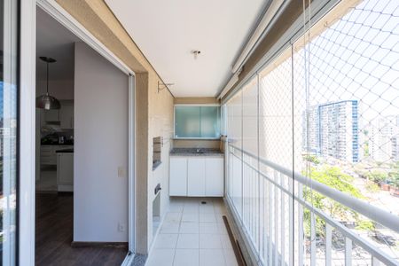 Apartamento à venda com 84m², 3 quartos e 2 vagas Apartamento à venda com 84m², 3 quartos e 2 vagasVaranda Gourmet