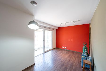 Apartamento à venda com 84m², 3 quartos e 2 vagas Apartamento à venda com 84m², 3 quartos e 2 vagasSala