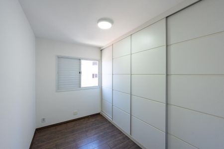 Apartamento à venda com 84m², 3 quartos e 2 vagas Apartamento à venda com 84m², 3 quartos e 2 vagasQuarto 2