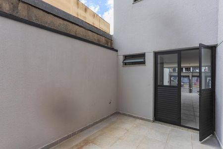 Apartamento à venda com 40m², 2 quartos e 1 vagaÁrea comum