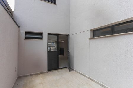 Apartamento à venda com 40m², 2 quartos e 1 vagaÁrea comum