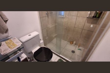 Apartamento à venda com 80m², 3 quartos e 1 vaga Apartamento à venda com 80m², 3 quartos e 1 vagaBanheiro Social