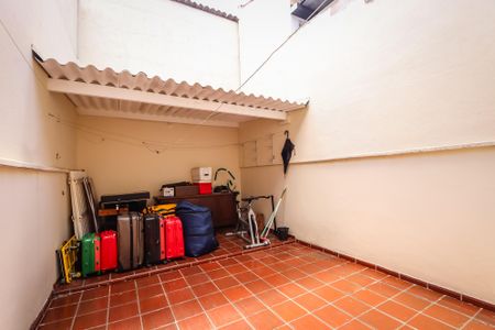 Casa de condomínio à venda com 90m², 2 quartos e 1 vaga Casa de condomínio à venda com 90m², 2 quartos e 1 vagaQuintal