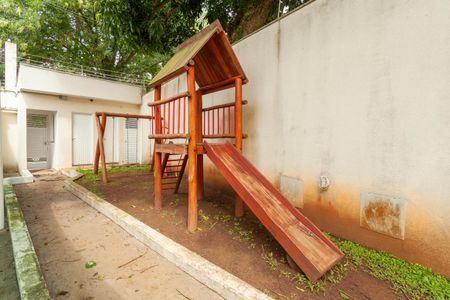 Casa à venda com 72m², 2 quartos e 1 vagaÁrea comum - Playground