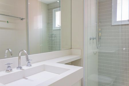 Apartamento à venda com 108m², 3 quartos e 2 vagas Apartamento à venda com 108m², 3 quartos e 2 vagasBanheiro Social