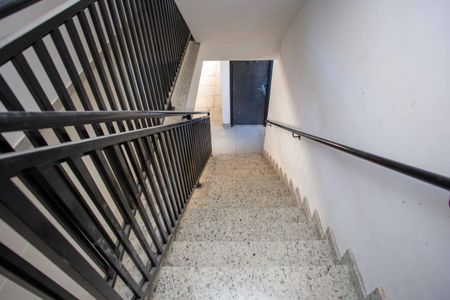 Studio à venda com 22m², 1 quarto e 1 vagaEscada