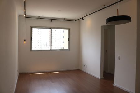 Sala de apartamento para alugar com 2 quartos, 56m² em Pompeia, São Paulo