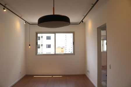 Sala de apartamento para alugar com 2 quartos, 56m² em Pompeia, São Paulo