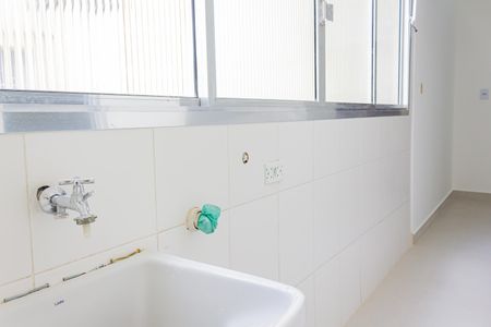 Apartamento para alugar com 71m², 2 quartos e 1 vagaÁrea de Serviço