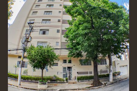 Apartamento para alugar com 71m², 2 quartos e 1 vagaFachada