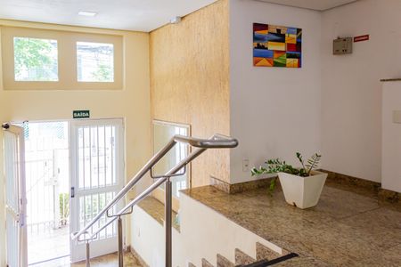 Apartamento para alugar com 71m², 2 quartos e 1 vagaHall social