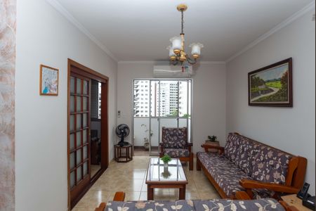 Apartamento à venda com 120m², 4 quartos e 2 vagas Apartamento à venda com 120m², 4 quartos e 2 vagasSala