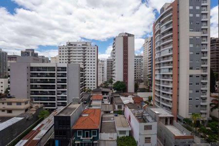 Apartamento à venda com 120m², 4 quartos e 2 vagas Apartamento à venda com 120m², 4 quartos e 2 vagasVista