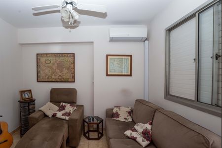 Apartamento à venda com 120m², 4 quartos e 2 vagas Apartamento à venda com 120m², 4 quartos e 2 vagasSala