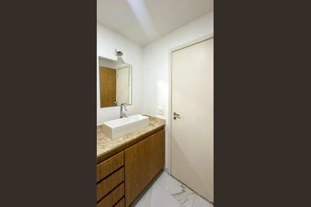 Apartamento à venda com 106m², 3 quartos e 2 vagasBanheiro Social