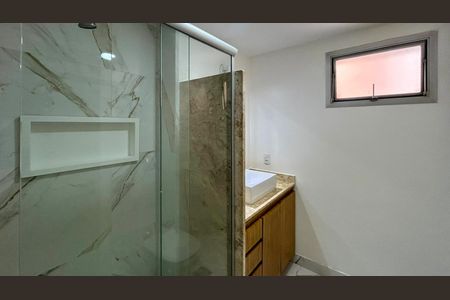 Apartamento à venda com 106m², 3 quartos e 2 vagasBanheiro da Suíte