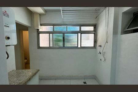 Apartamento à venda com 106m², 3 quartos e 2 vagasÁrea de Serviço