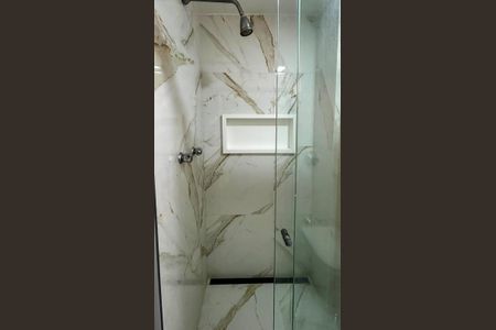 Apartamento à venda com 106m², 3 quartos e 2 vagasBanheiro da Suíte